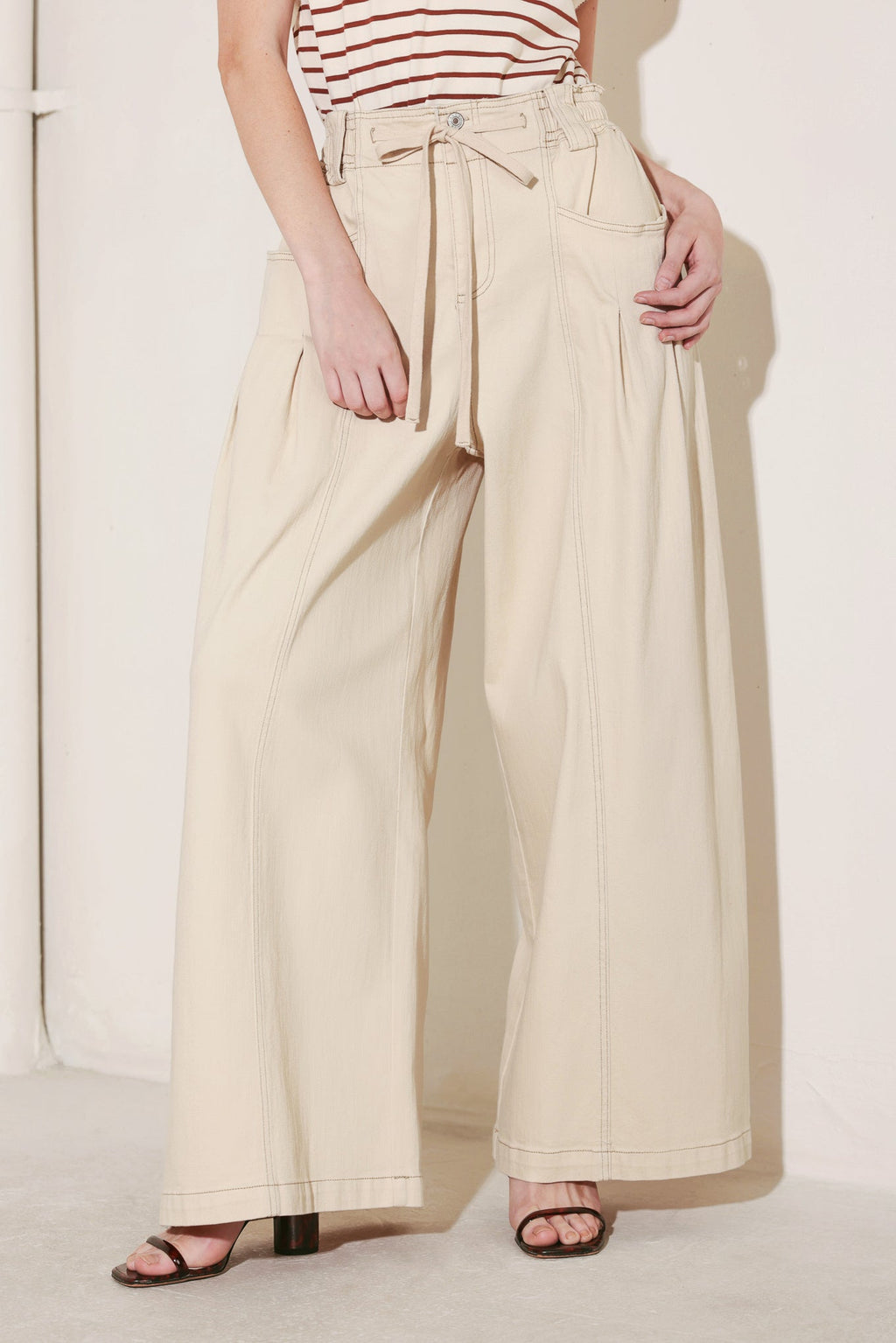 DAYLIGHT GROOVE WOVEN PANTS